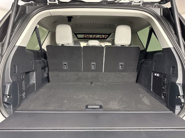 2025 Star White Metallic Tri-Coat Ford Expedition Max RWD SUV