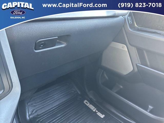 Used 2021 Black Ford Lariat image 28