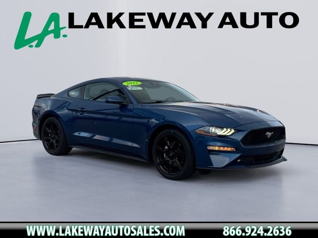 2022 Ford Mustang EcoBoost Fastback RWD