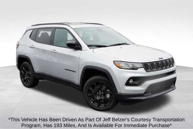 Silver Zynith Metallic Clearcoat 2025 Jeep Compass SUV / Crossover Four-Wheel Drive 8-Speed Automatic