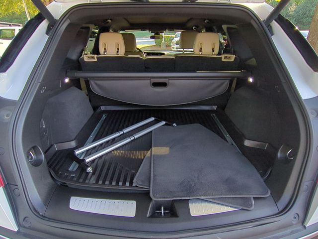 Used 2019 White Cadillac Luxury image 34