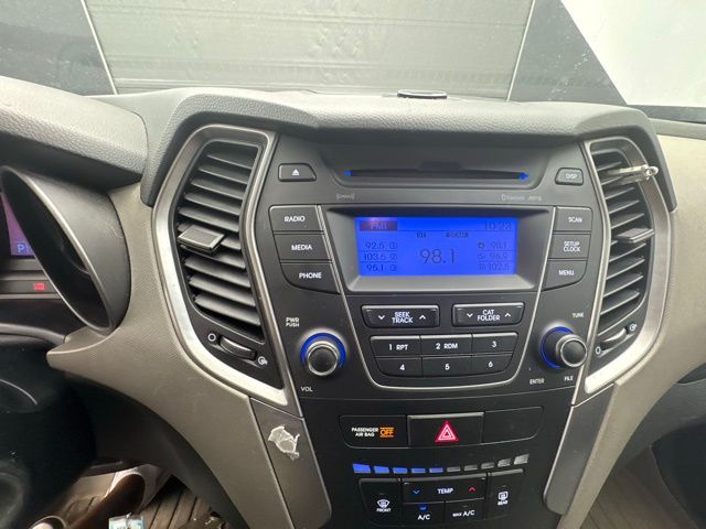 2015 Frost White Pearl Hyundai Santa Fe Sport Base FWD SUV