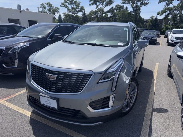 Argent Silver Metallic 2024 Cadillac XT5 Premium Luxury FWD SUV / Crossover Front-Wheel Drive 9-Speed Automatic