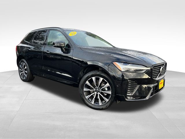 2025 Volvo XC60 B5 Plus Dark Theme AWD