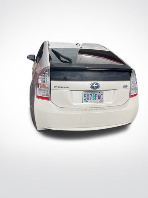 2010 Toyota Prius II 8