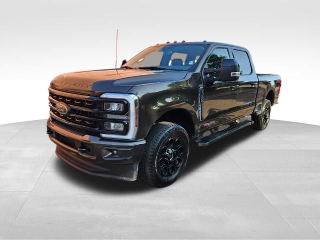 2024 Ford F-350SD Lariat 2