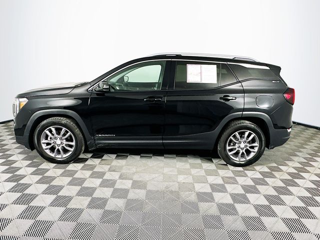 View vehicle photo 3