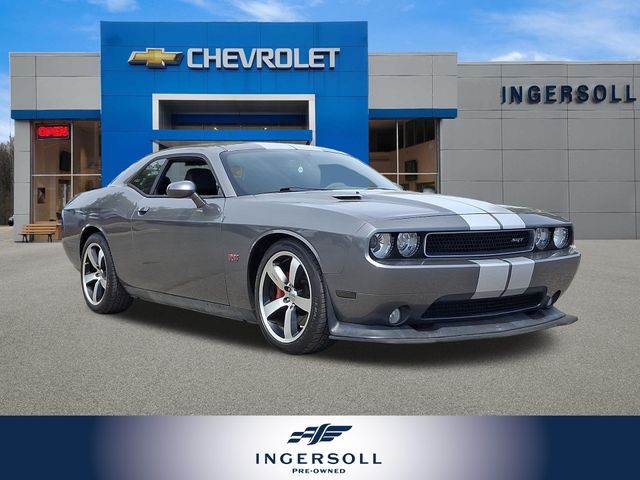 Mineral Gray Metallic Clearcoat 2012 Dodge Challenger Coupe Rear-Wheel Drive 6-Speed Manual