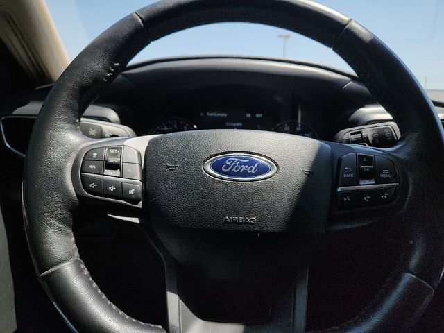 Used Car 2020 Ford Explorer  Xlt For Sale Under $25,000 In Plainview, Texas