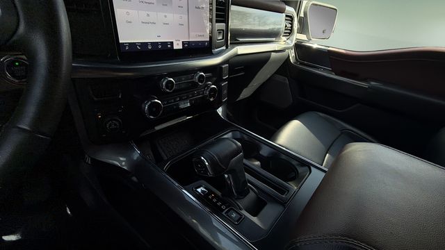 Used 2023 White Ford Lariat image 16