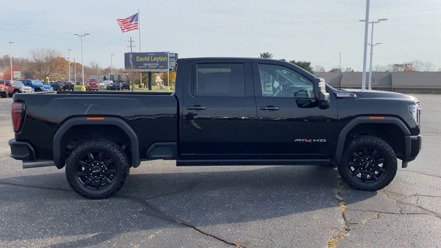 2024 GMC Sierra 2500HD AT4 9