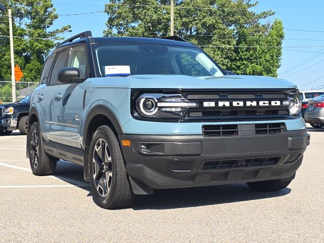2022 Ford Bronco Sport Outer Banks:B02401