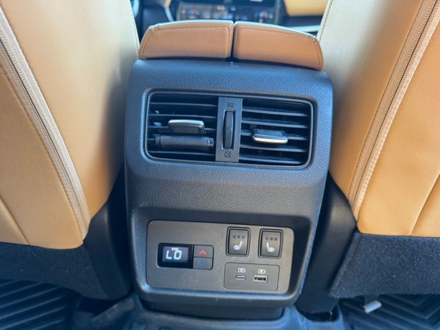 Used 2021 Blue Nissan Platinum image 16