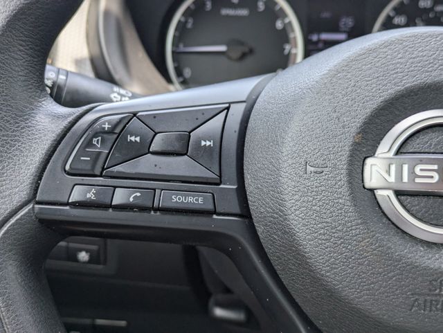 2024 Nissan Kicks S Xtronic CVT