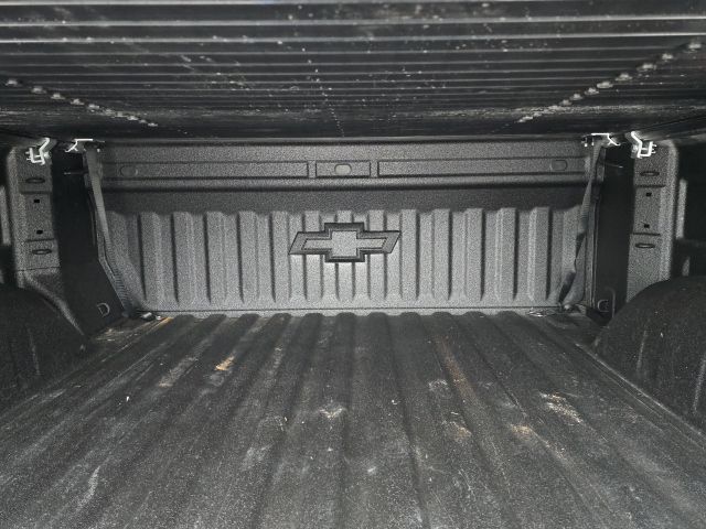 2025 Chevrolet Silverado 1500 ZR2:C02627
