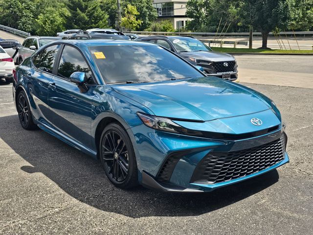 Pre-Owned 2025 Toyota Camry SE 4D Sedan in #ASU155137 | Hudson