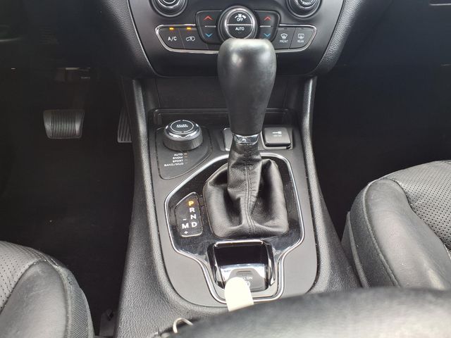 Used 2019 Green Jeep Limited image 23