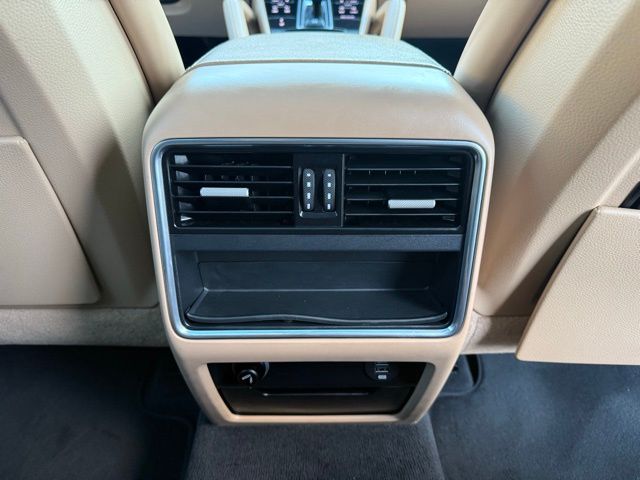 2019 Porsche Cayenne E-Hybrid