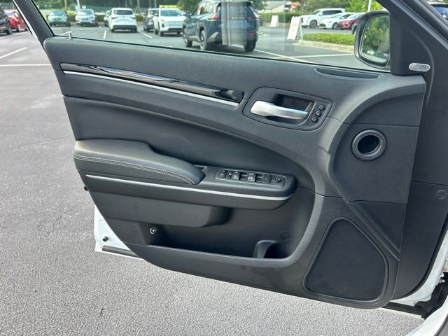 Used 2022 Chrysler 300 Sedan