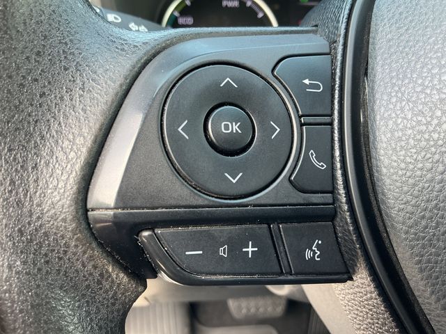 Used 2019 Gray Toyota LE image 19