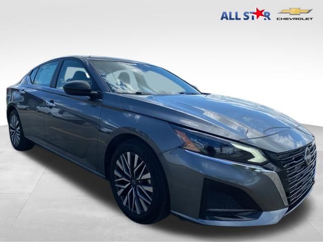 2025 Nissan Altima 2.5 SV FWD