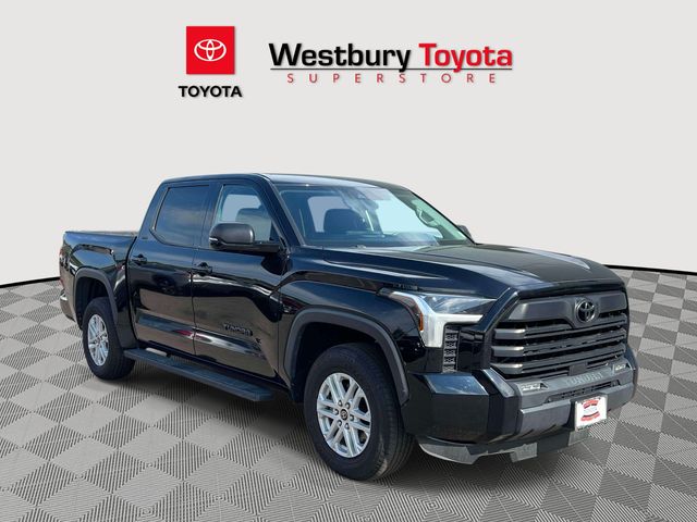 Midnight Black Metallic 2024 Toyota Tundra Platinum CrewMax Cab 4WD Pickup Truck Four-Wheel Drive Automatic