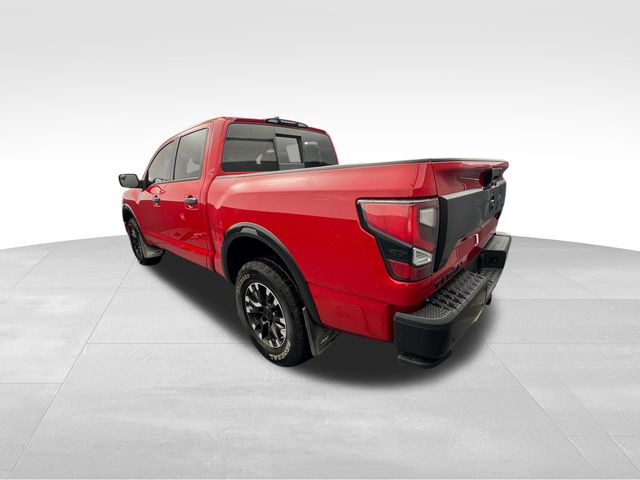 2022 Nissan Titan PRO-4X 7