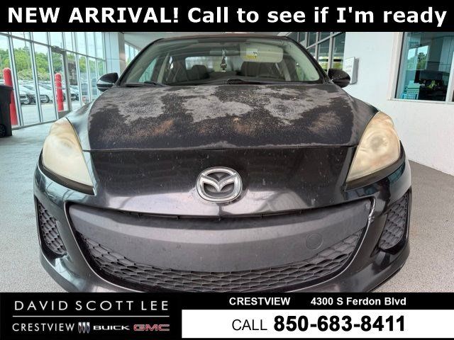 Black 2013 Mazda MAZDA3 i SV Sedan Front-Wheel Drive 5-Speed Automatic