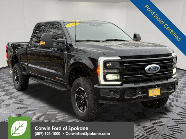2025 Ford F-350 Super Duty Platinum Crew Cab 4WD
