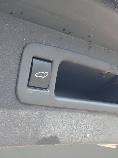 Used 2022 Toyota Highlander Hybrid SUV