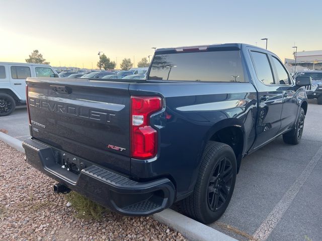 2022 Chevrolet Silverado 1500 RST 3