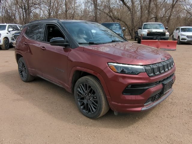 2022 Velvet Red Pearlcoat Jeep Compass High Altitude 4X4 SUV