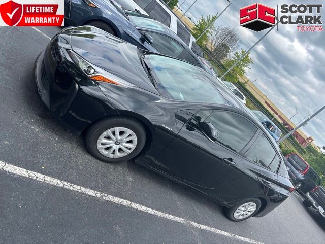 2020 Toyota Prius LE