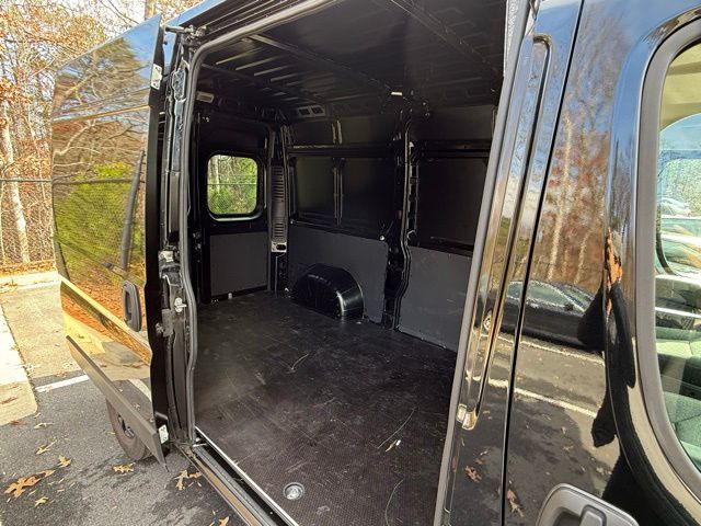 2023 Ram ProMaster 2500 High Roof 19