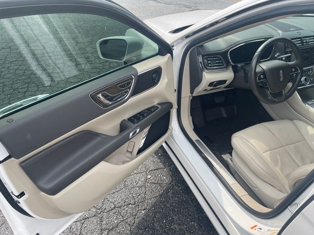 Used 2017 Lincoln Continental Sedan