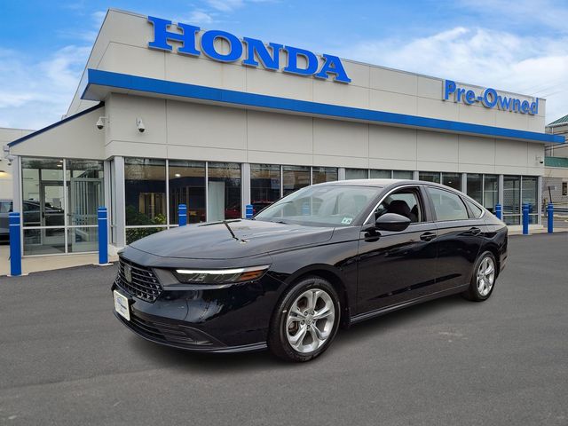 Black 2023 Honda Accord Sedan Front-Wheel Drive Continuously Variable Transmission