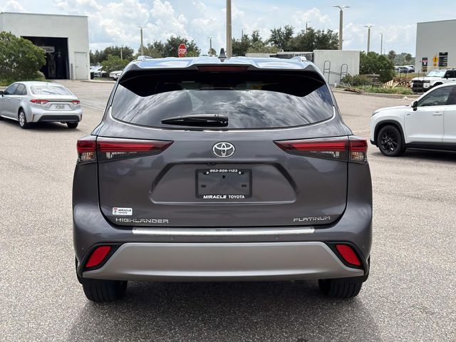 Used 2024 Toyota Highlander SUV