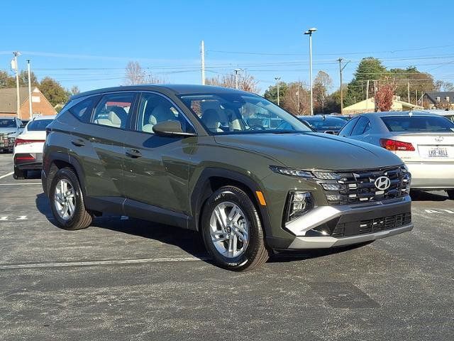 2026 Hyundai Tucson SE FWD