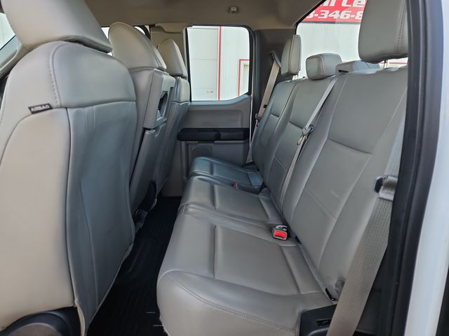 2017 Ford F-250SD XL photo