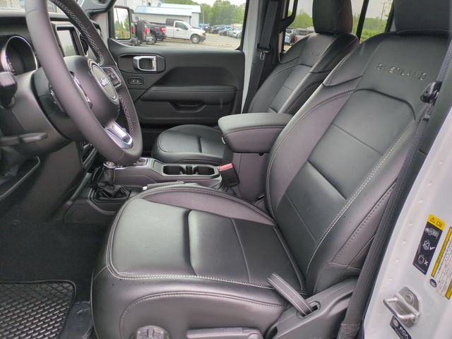 Used 2023 White Jeep Overland image 14