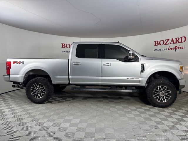 2019 Ingot Silver Metallic Ford Super Duty F-250 SRW Lariat 4X4 Truck