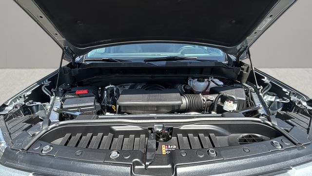 Used 2026 Gray Chevrolet RST image 32