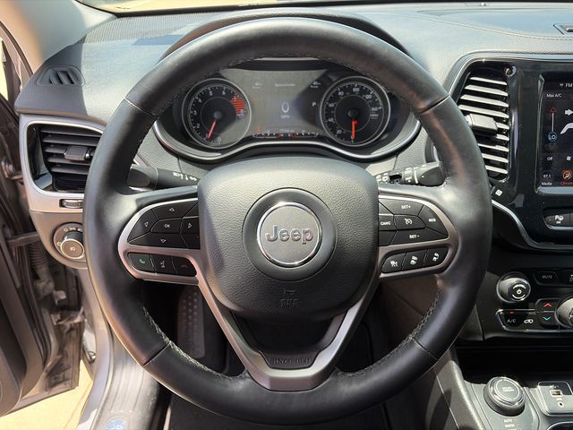Used 2019 Jeep Cherokee SUV