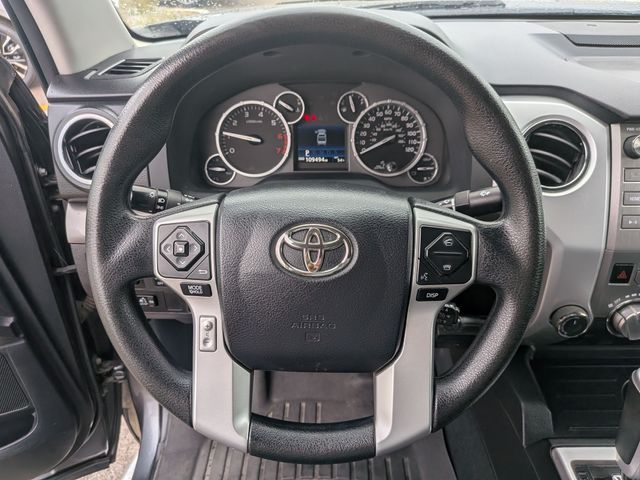 2015 Toyota Tundra - Image 18