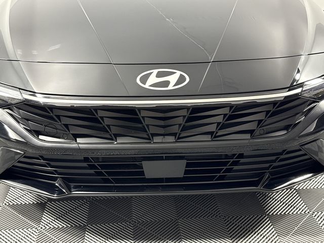 New 2025 Hyundai Elantra Hybrid For Sale in Indianapolis, IN