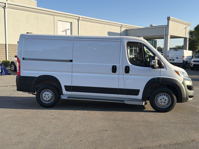 Used 2025 White Ram Base image 5