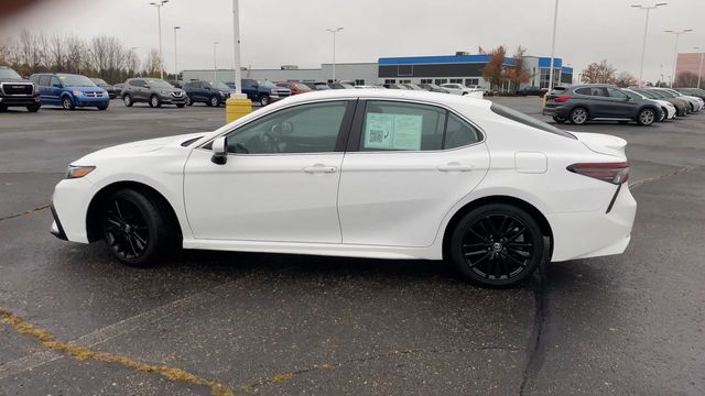 2021 Toyota Camry SE 5