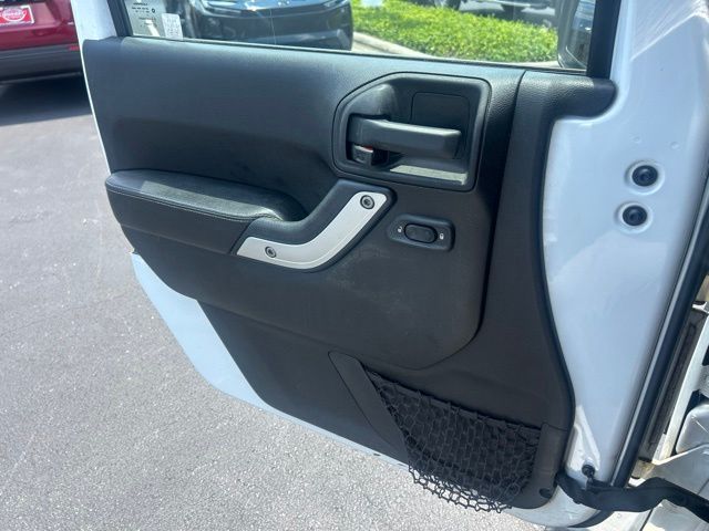2015 Jeep Wrangler Unlimited Sport - Photo 23