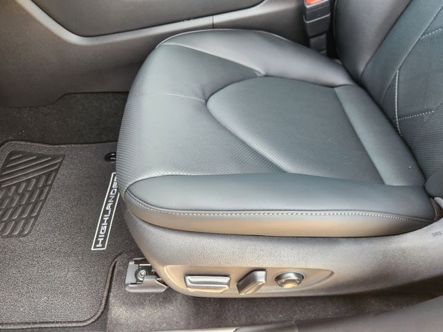2026 Toyota Highlander Hybrid Platinum Black at Classic Toyota Galveston