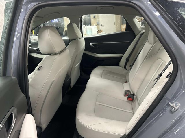 2025 Hyundai Sonata - Image 24
